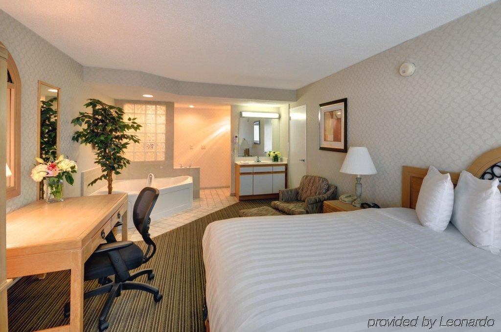 Red Roof Inn & Suites Dekalb Kamer foto