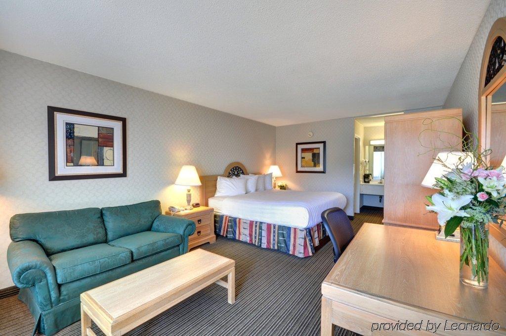 Red Roof Inn & Suites Dekalb Kamer foto