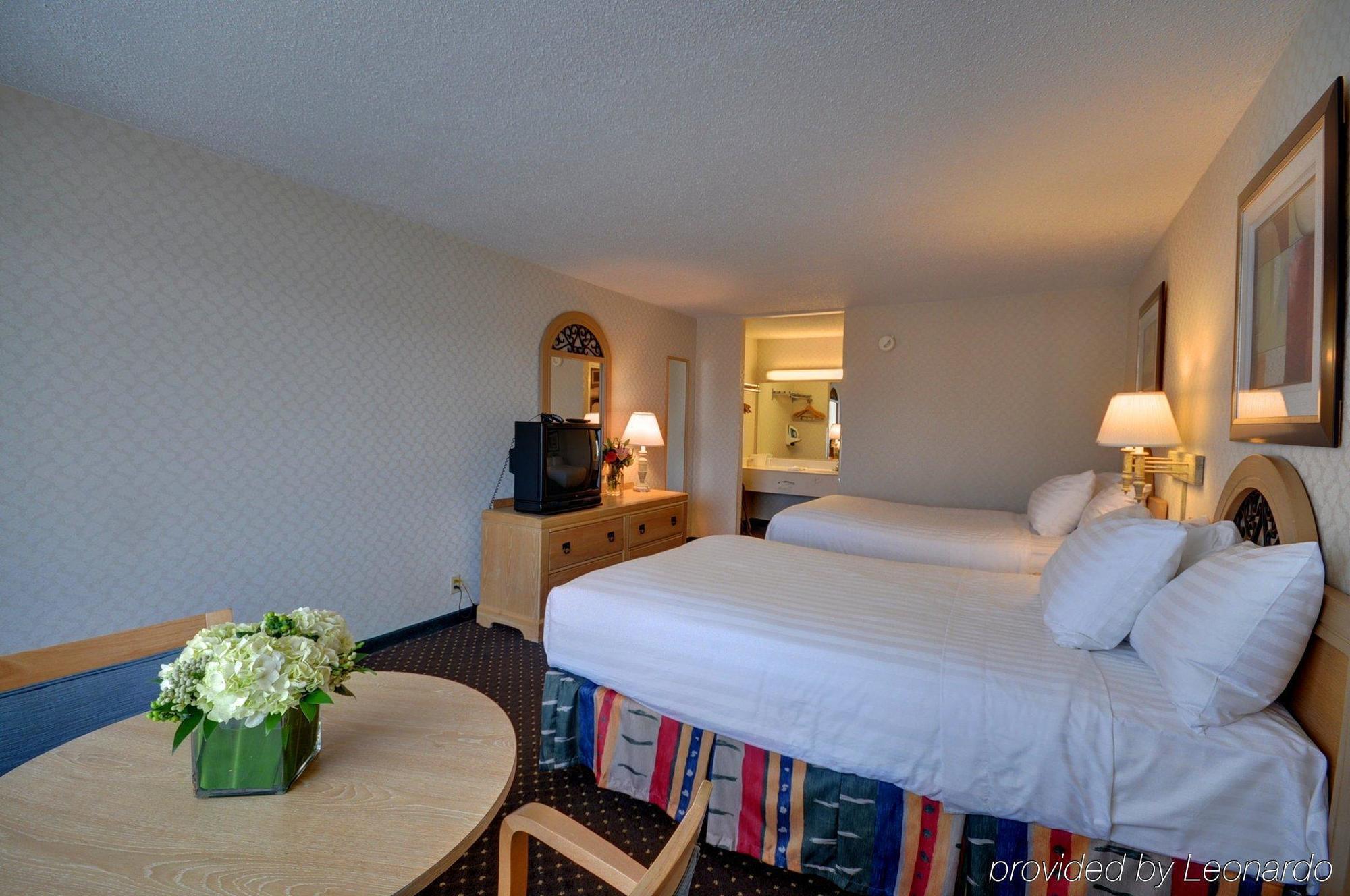 Red Roof Inn & Suites Dekalb Kamer foto